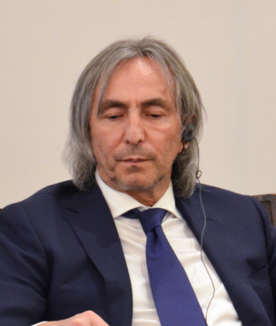 Portrait: Umar Alievich Dzhabrailov