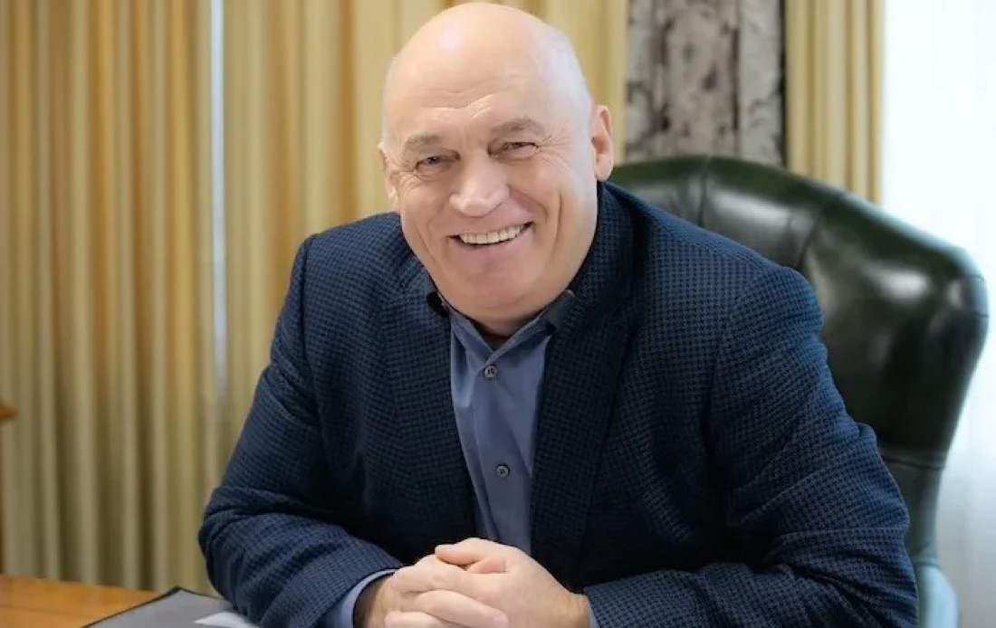 Portrait: Sergei Shmotyev